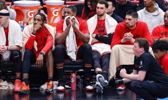 kaiyun-真的打不过！公牛两场从童话回到现实即将首轮出局